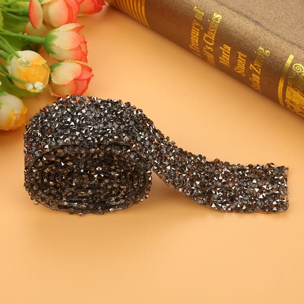 Grå Glitrende Krystall Rhinestone Bånd Dekorasjon 1 Yard 30mm