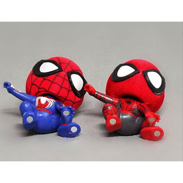 Spider-Man-sarjakuva- ja animenukke-ornamenttikakun koristelunukke (4 kpl kahden värin pakkaus, kaksi kumpaakin)