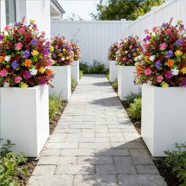 Kunstige udendørsblomster – UV-bestandig plastbuket med vilde blomster til have og mindested