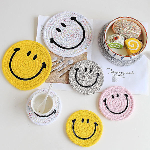 2 Expression Placemat -eristeen set (keltainen, 18 cm)