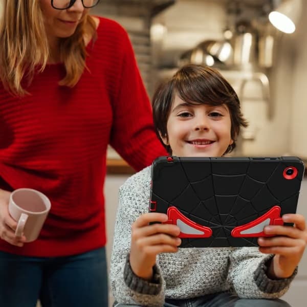 Samsung Galaxy Tab A9+ / A11+ Spider Silikon Hybrid PC Støtsikkert Deksel Svart Röd