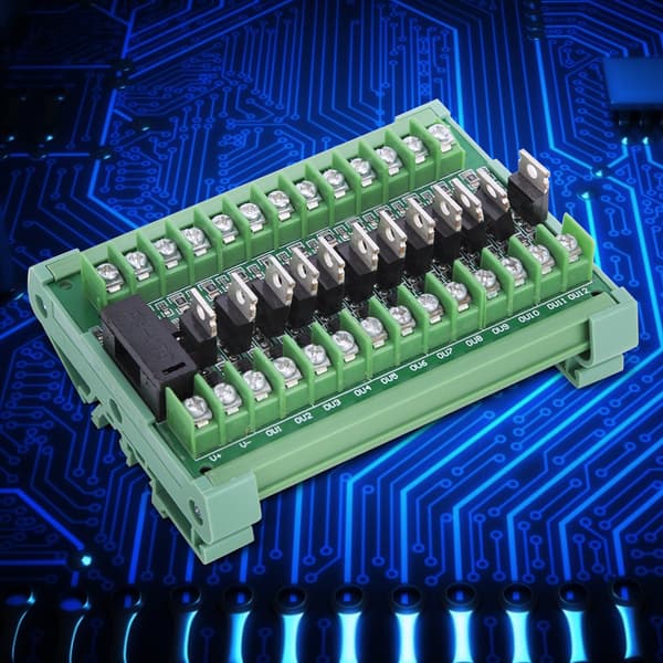 12-kanals PLC Signal Amplifier Card Isolation Relay Module NPN Input PNP Output DC 12 36V