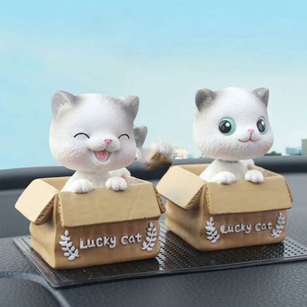 Søt katteformet bilfigur dekorasjon Bevegelig hode risting Auto Interiør Ornament Gaveleke for barn