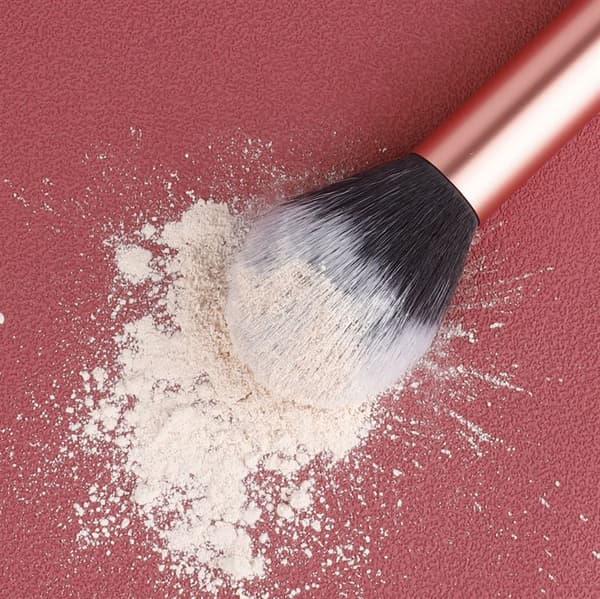 Technique PRO Glam -meikkisivellinsetti - 7 osaa