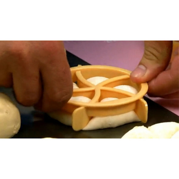 Muoviset leivonnaiset Pate ?? Paina keksejä?? kotitekoinen leipä Sinisimpukat Sinisimpukat Timbre Leivonta