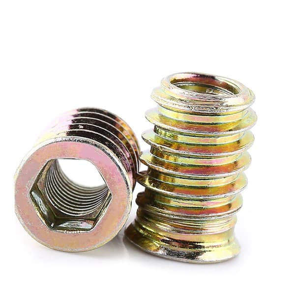 M8x20mm Kuusiomutteri Huonekalukiinnike