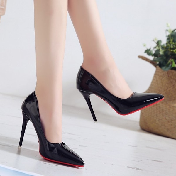 Røde såler høye hæler stiletthæler kvinners eksklusive temperament enkle sko stor størrelse spiss tå Black 41
