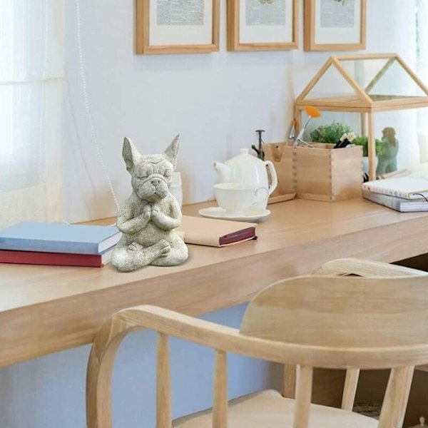 Fransk Bulldog hagestatue, Meditasjonshundefigurer, Harpikshundeskulptur Dyrestatue, Utendørs Zen-hagedekorasjon