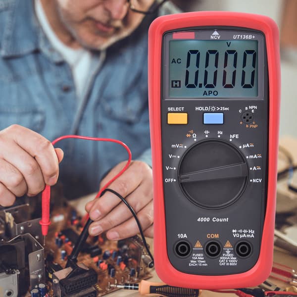 UNI-T UT136B Digitalt Multimeter Automatisk Område Kapacitans Modstandstester