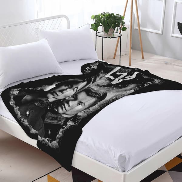 Marcus og Martinus Tæppe Hyggelige og Lette Plaider til Sofa, Couch og Seng 125x100cm