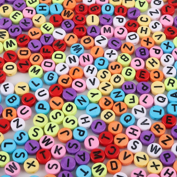 100 fargerike akrylbokstavperler, kan brukes til å lage Cr