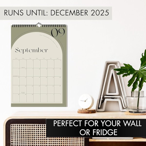Veggkalender 2024-2025 - Varer fra juni 2024 til desember 2025 - Den perfekte veggkalenderen for enkel organisering