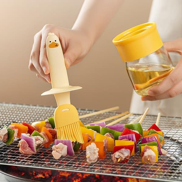 17x7cm Oliedispenserflaske med børste til køkken Basting Flaske Silikone Basting Børste til Madlavning BBQ Køkken Hvid