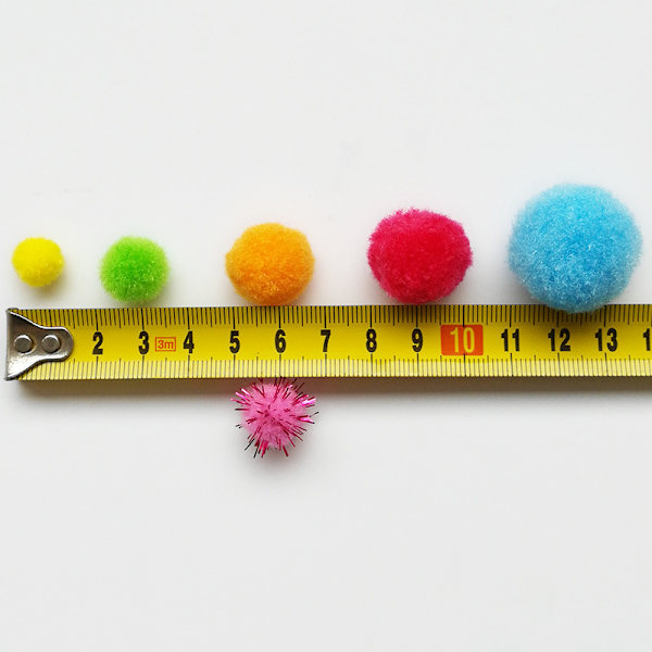 1000 stk. Pom Poms, Multifarvede Pom Poms i Bulk til Kunsthåndværk, Bløde og Fluffy Pom Poms til Håndværk, Assorterede Størrelser Pom Poms, til