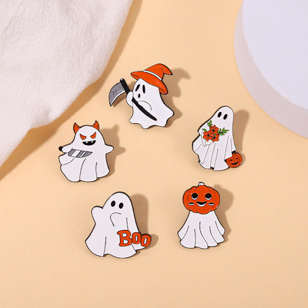 5 st söta spöke emalj pin set - gotiska emoji-märken Halloween broscher för kvinnor/män tecknad boo pu