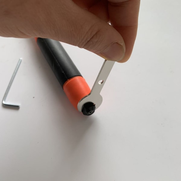 2-osainen 10 mm ruostumattomasta teräksestä valmistettu hylsyavainsarja pyöriville työkaluille