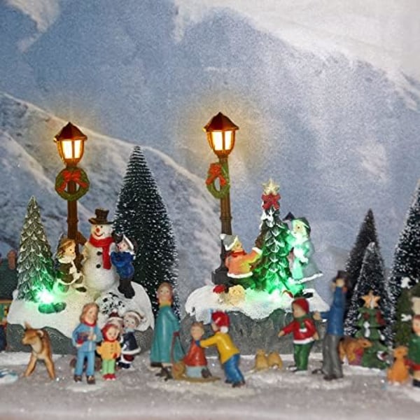 2 stk Julelandsbysett, Snømann Tre Nisse Julelelandsby Scene med Figurer LED Lys Julelelandsby Tilbehør