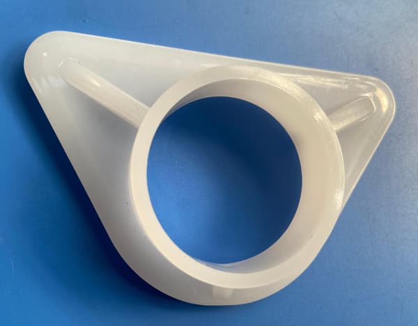 Plastforsterkning for vask til rustfrie stålvaskarmaturer