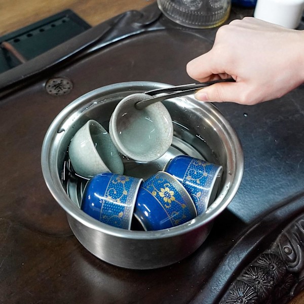 Kung Fu Teeastiaston tarvikkeet, teeseremonian kaiverrettu teekuppiklipsi, kupinpesuun sopiva teeklipsi koteihin, teehuoneisiin ja ravintoloihin