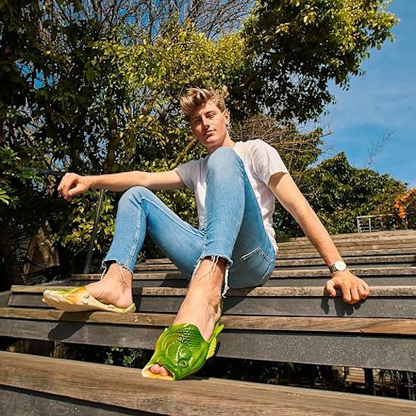 (Storlek 38/39) Sandaler i fiskform Coola presenter, Unisex sandaler, Tofflor i fiskform, Poolskor, Strand
