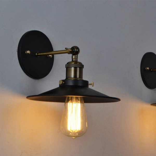 (svart) vintage smidesjärn vägglampa, utan E27 ljuskälla,