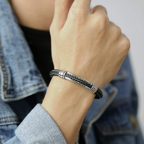 Svart läderarmband för tonårspojkar i silverfärgat rostfritt stål