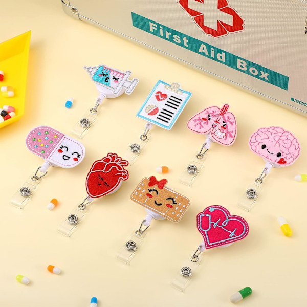 8 st Sjuksköterska Badge Reels Söta Filt Retraktila Badge Reels Tematiska Badgehållare Present till Jul Thanksgiving Sjuksköterskor Gör