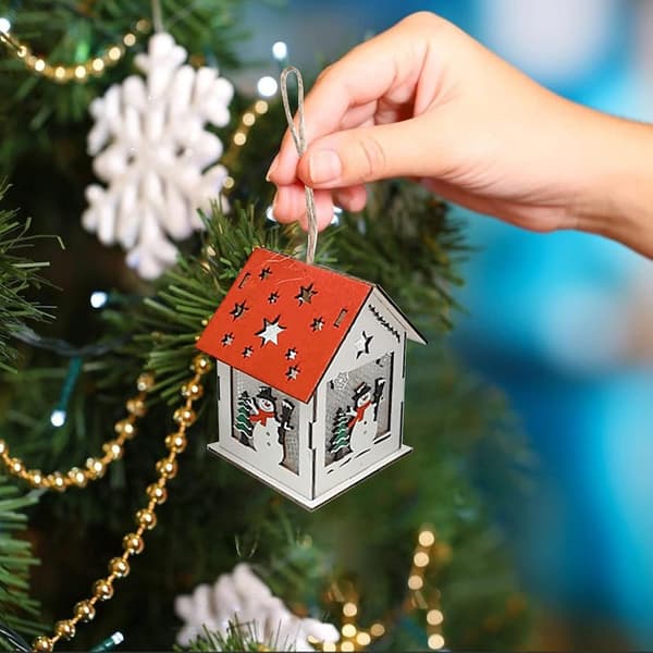 Julgran Trä Hus LED-ljus, Jultomte Snögubbe Älg Il