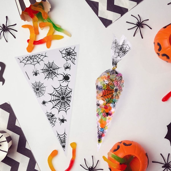 100 st Spindelmönstrade Halloween-konformade cellofanpåsar Godispåsar med 100 st vridband f