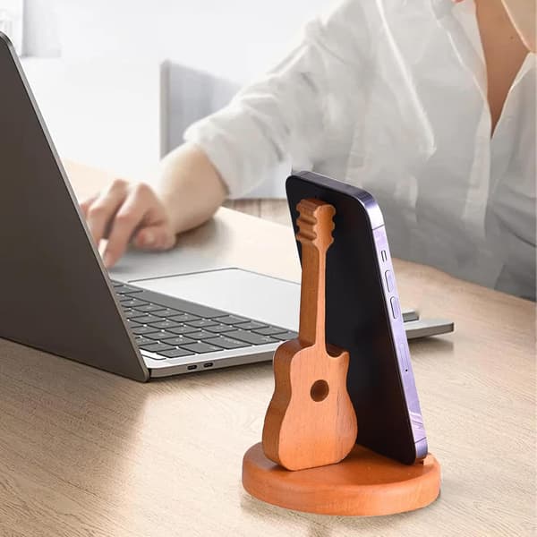 https://www.amazon.fr/-/en/Guitar-Ornament-Creative-Desktop-Beautiful/dp/B0DQP1SCJX/ref=sr_1_81?dib=eyJ2IjoiMSJ9.ElnHZ1PGpS56qAuduHY65R2Z7W_jO7CCc2U9p