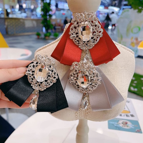 10×10×0.3cm Satinband Rosett Brosch Rhinestone För-Knutna Fluga för Kvinnor Män Rosett Halsduk Bröllop Fest Julgåvor C