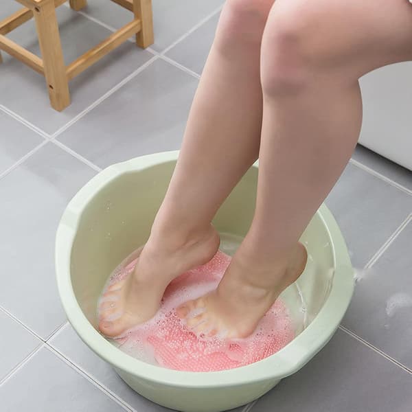Duschmassageborste, halkfri silikonmassagematta för fötter och rygg i duschen, grå