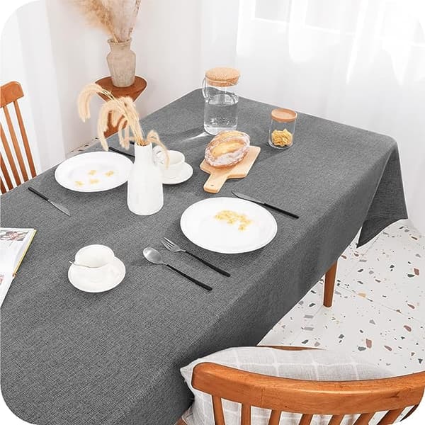 Rektangulær dug med linlook, pletbestandig, til spisestuen