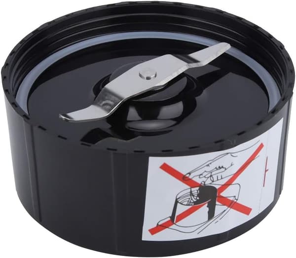 2 kpl Terämehukeittimen pidikettä, Ristiterämehukeittimen pidike ja Litteä teräblenderit sopivat Magic Bullet 250W (Litteä terä)