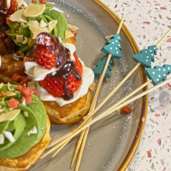 100 stk Julebambus Cocktailpinner, Juledekorative Tannpirkere Spyd for Forretter, Frukt og Drikk Garnityr