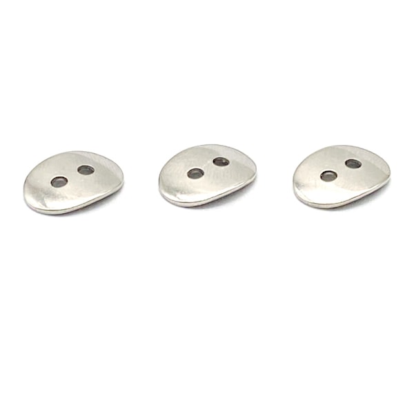 20 stk Rustfrie Stål Syknapper Buede Flat Oval Metallknapper med 2 Hull for Armbåndslaging og Håndverk 14x10x