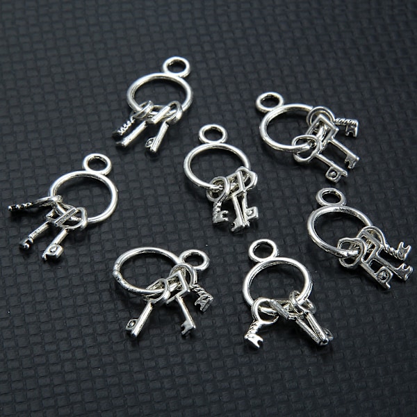 Charms Medical Nurse Hat -riipukset Seos Paketti Antiikki Tiibetin Hopea Vintage Charms DIY Kaulakorulle Rannekkeelle Korulle