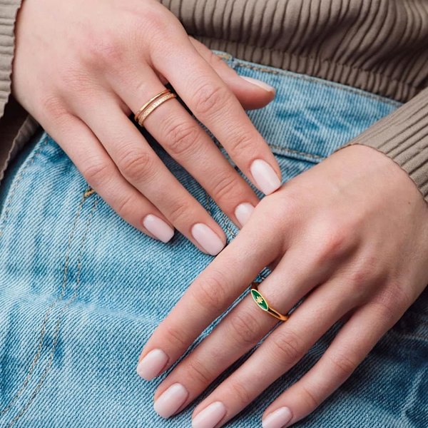PEARL 18K Kultainen CZ Tekotimantti Pinottavat Sormukset Söpöt Ohuet Kultaiset Kihlasormukset Säädettävät Avokärkiset Sormukset Ikuisuusnauhat Naisille