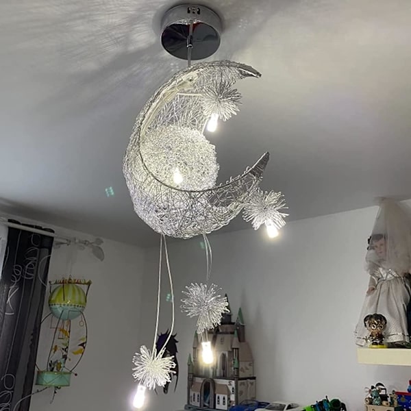 Riippuvalaisin Kuu Tähdet LED Kattokruunu 5 Polttimolla