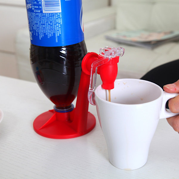Brusdispenser Coca-Cola-flaske Opp Ned Drikk Vann