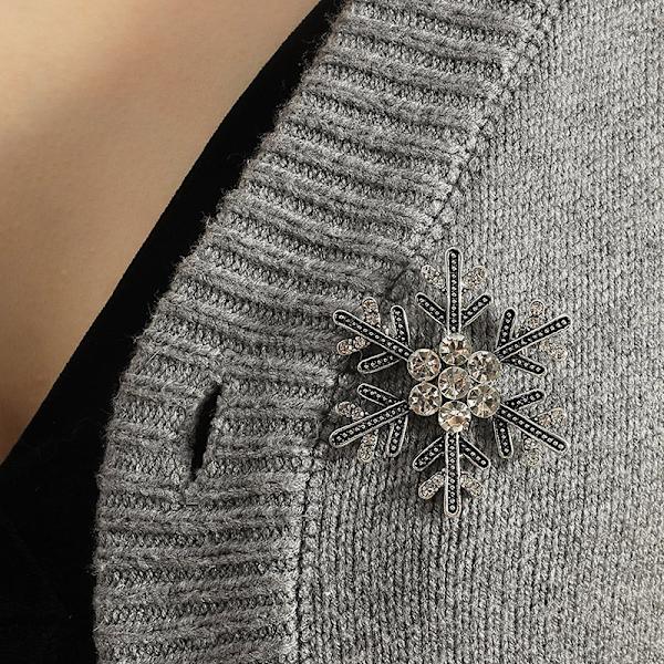 Vintage Mode Rhinestone Brosch för Kvinnor Snö