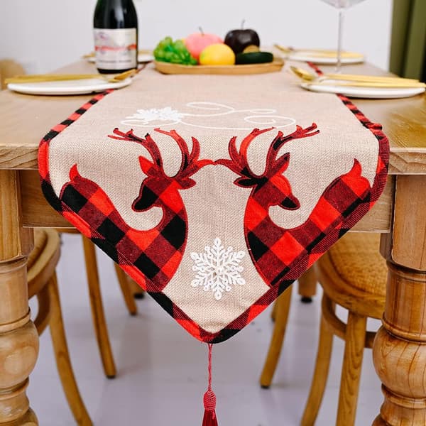 Brodert julebordløper, julebordløper i lerret