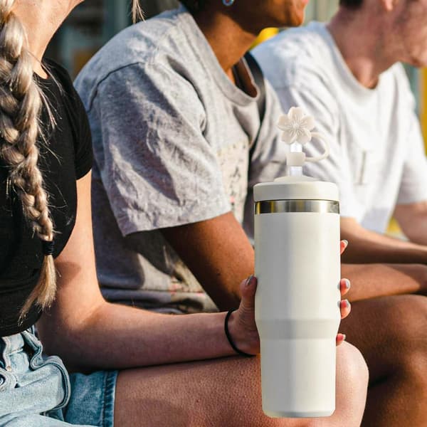 Sugerrørsdæksel til Stanley Cup 3 stk. Blomst Silikone Sugerrør Toppers Tilbehør Kompatibelt med Stanley Cup 30&40 Oz Tumbler Sugerrørspidser Låg til Hjemmet a