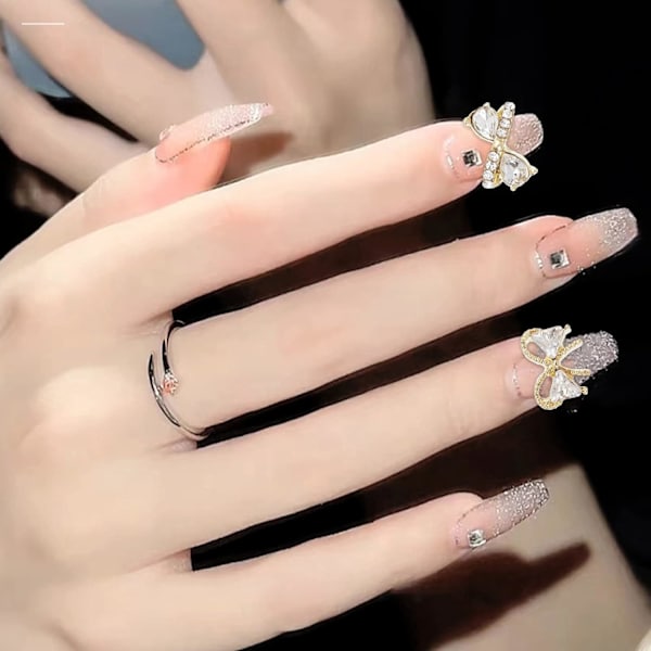 30 st pärlbågsnagelsmycken, 3D guld kors bågspänne nagelstrass, boxade söta nagelkonstbågar nagel D