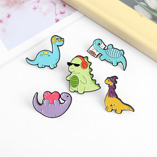 5-pack Söt Cartoon Dinosaur Emalj Nål Set Brosch Nål Anim