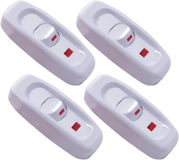 4-pakning inline ledningsbryter på/av-knapp 10A 250V inline strømbryter med LED-lys (hvit)