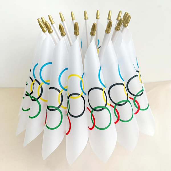 20 kappaletta olympialaisten lippuja puutikulla olympiarenkaat pienet minikädessä pidettävät lippukoristeet