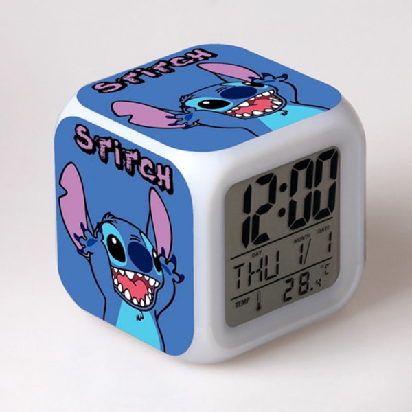 3 tommer lille mini LED (Stitch 2) Anime digitalt vækkeur 7 farverigt soveværelseslys med tid,