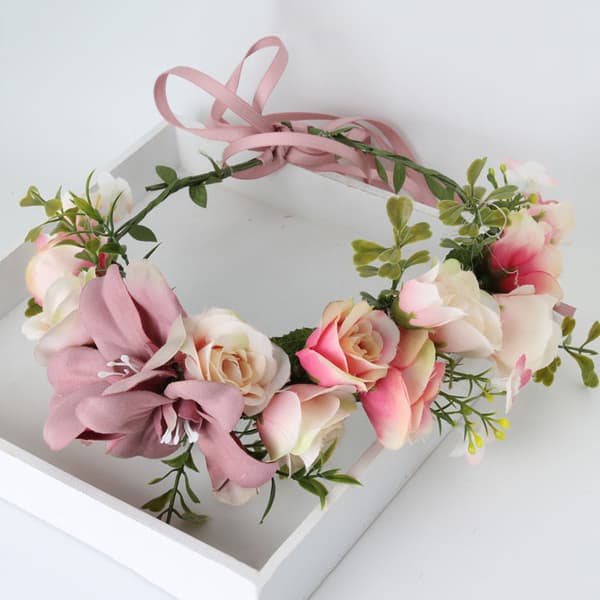 Justerbar julehovedbånd med blomsterkrans
