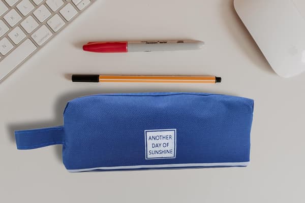Etui med stor kapacitet, 2 rum, penneetui